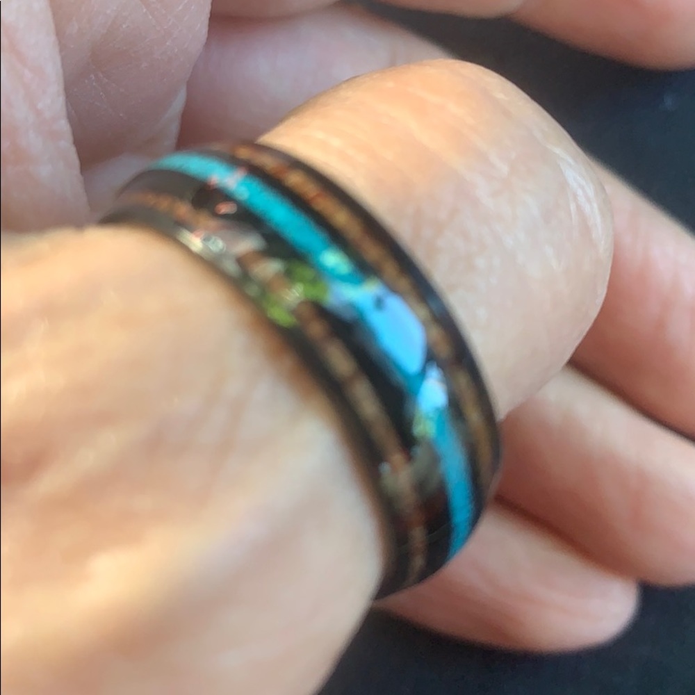 8mm Wood & Crushed Turquoise Tungsten Wedding band - Picture 4 of 12